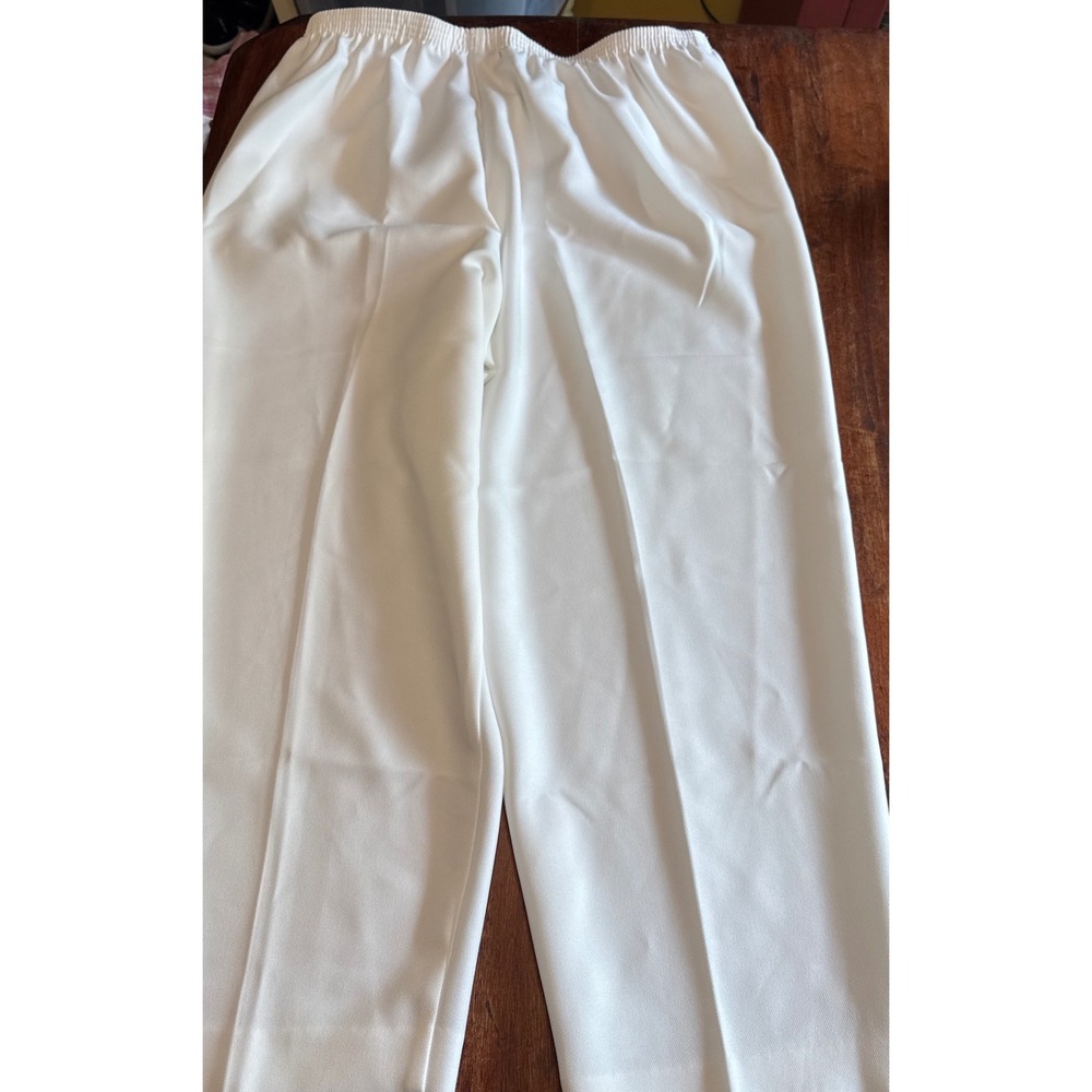Alfred Dunner Pants Women 22W White Straight Leg Elastic Waist Pockets NWT